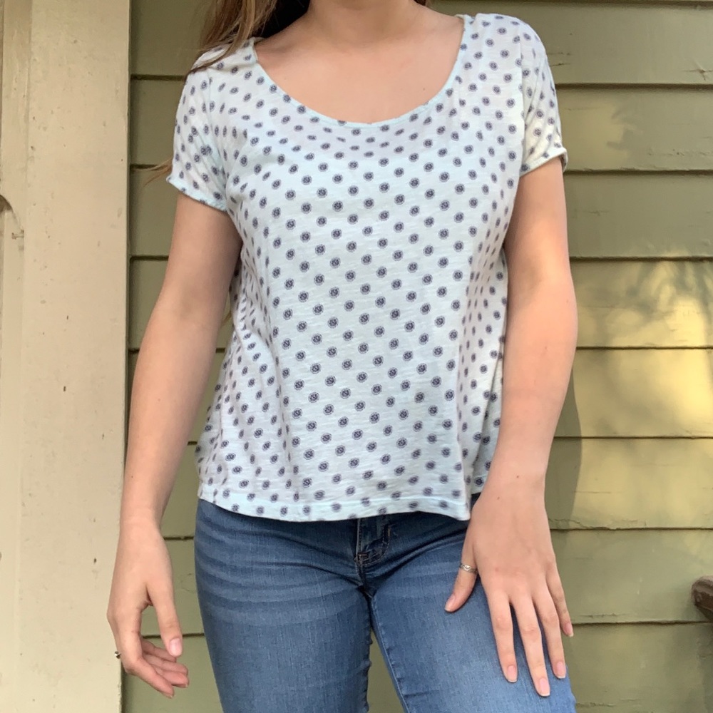 Gap blue shirt